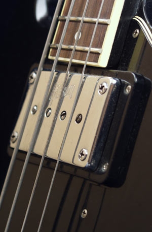1971 Gibson EB3L - details of controls