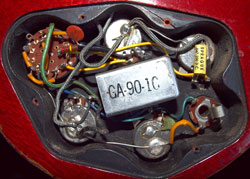 1961 Gibson EB-3 wiring loom, installed in the bass