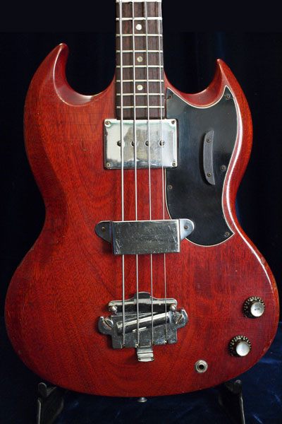 1966 Gibson EB0 body detail