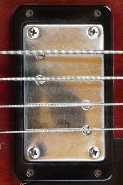 1973 Gibson EB4L. Body detail - super humbucking pickup. Note the position of the pole pieces