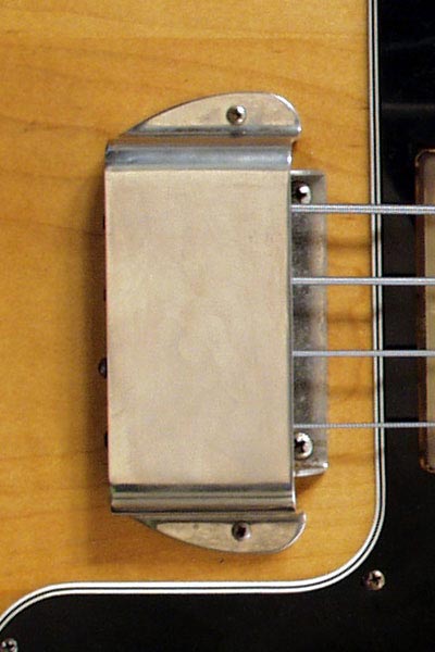 1976 Gibson G3 bass. The body of this bass has been made with three pieces of maple