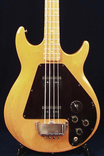 1976 Gibson L9-S Ripper bass body detail