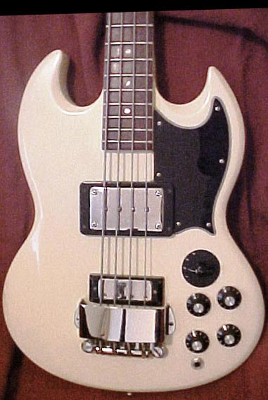 1978 Gibson EB3 body detail