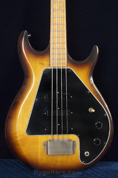 1978 Gibson G3 bass. Body detail