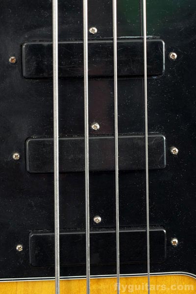 1978 Gibson G3 bass. Three single coil pickups, wired in a humbucking configuration