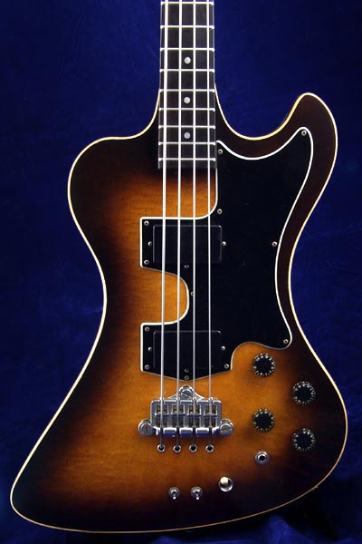 1981 Gibson RD Artist bass body detail