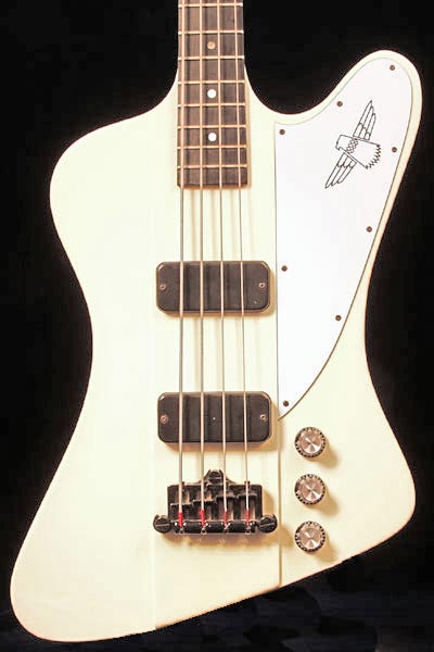 1992 Gibson Thunderbird bass - body detail