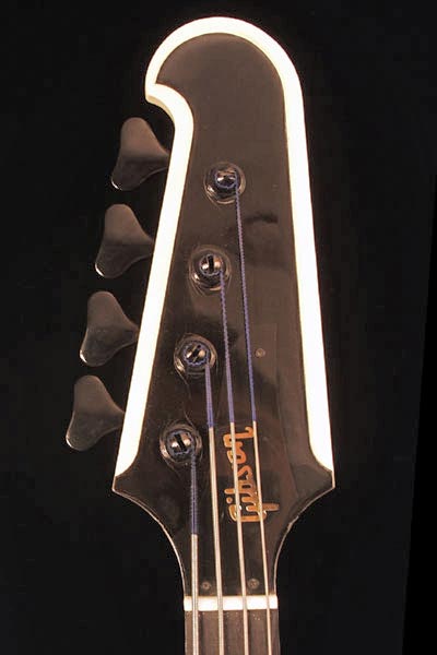 1992 Gibson Thunderbird bass