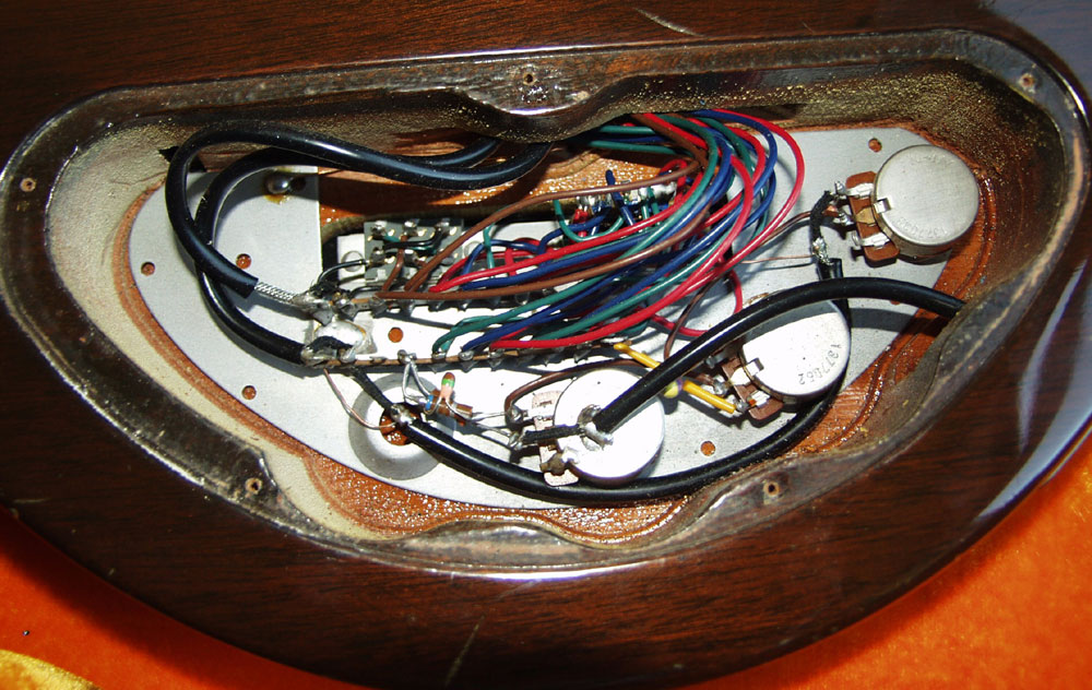 Gibson Les Paul Bass circuit image