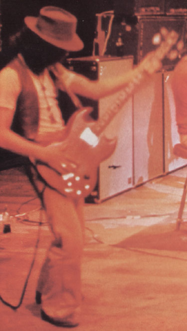 Andy Fraser playing his EB3 bass