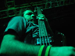 Andy Hess and his longscale Gibson EB0L bass